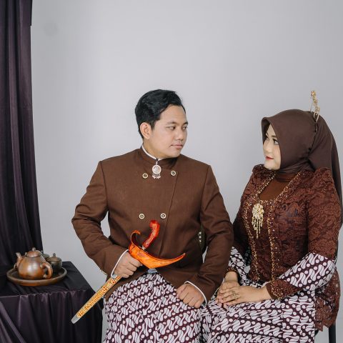AJENG & ARYA (100)